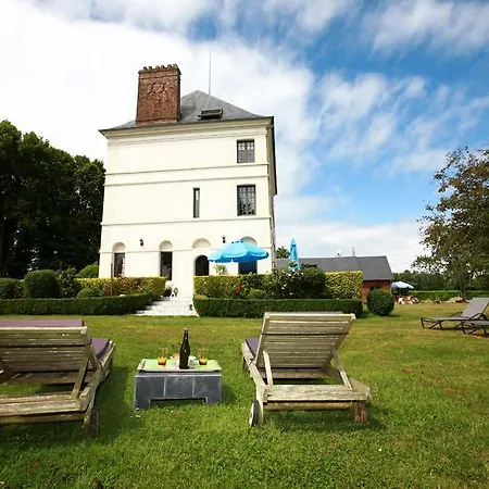 Le Domaine Du Lieu Athan ,reserve Aux Adultes Panzió 4*