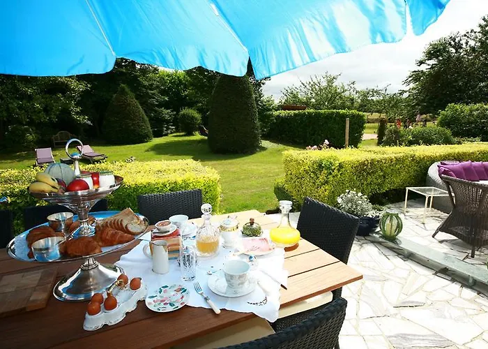 Couette-café Le Domaine Du Lieu Athan ,réservé Aux Adultes Saint-Gatien-des-Bois