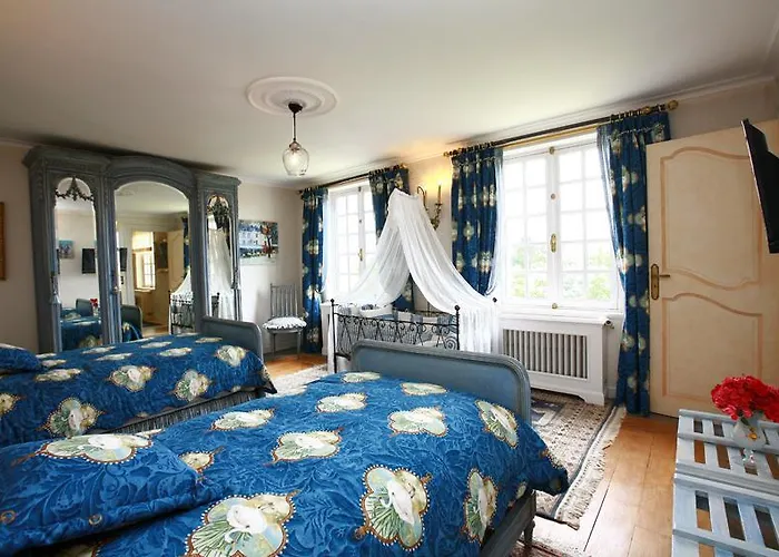 Le Domaine Du Lieu Athan ,réservé Aux Adultes Couette-café Saint-Gatien-des-Bois