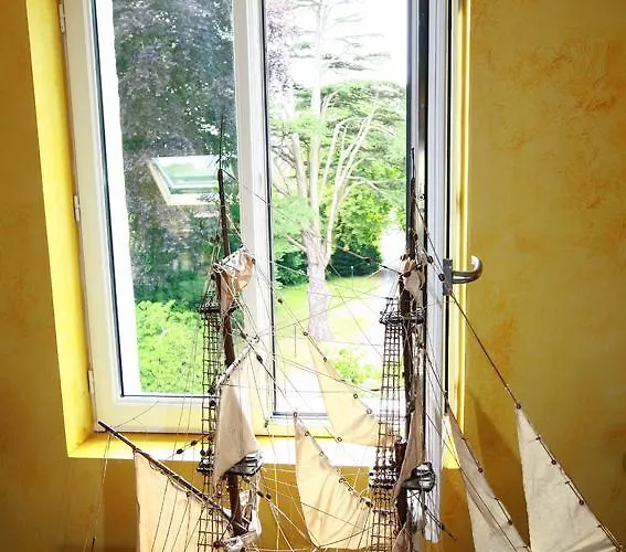 Couette-café Le Domaine Du Lieu Athan ,réservé Aux Adultes Saint-Gatien-des-Bois