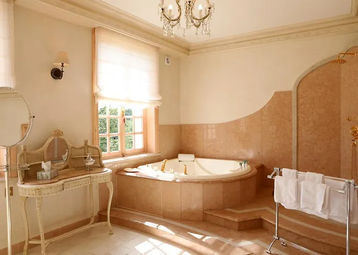 Le Domaine Du Lieu Athan ,reserve Aux Adultes Saint-Gâtien-des-Bois